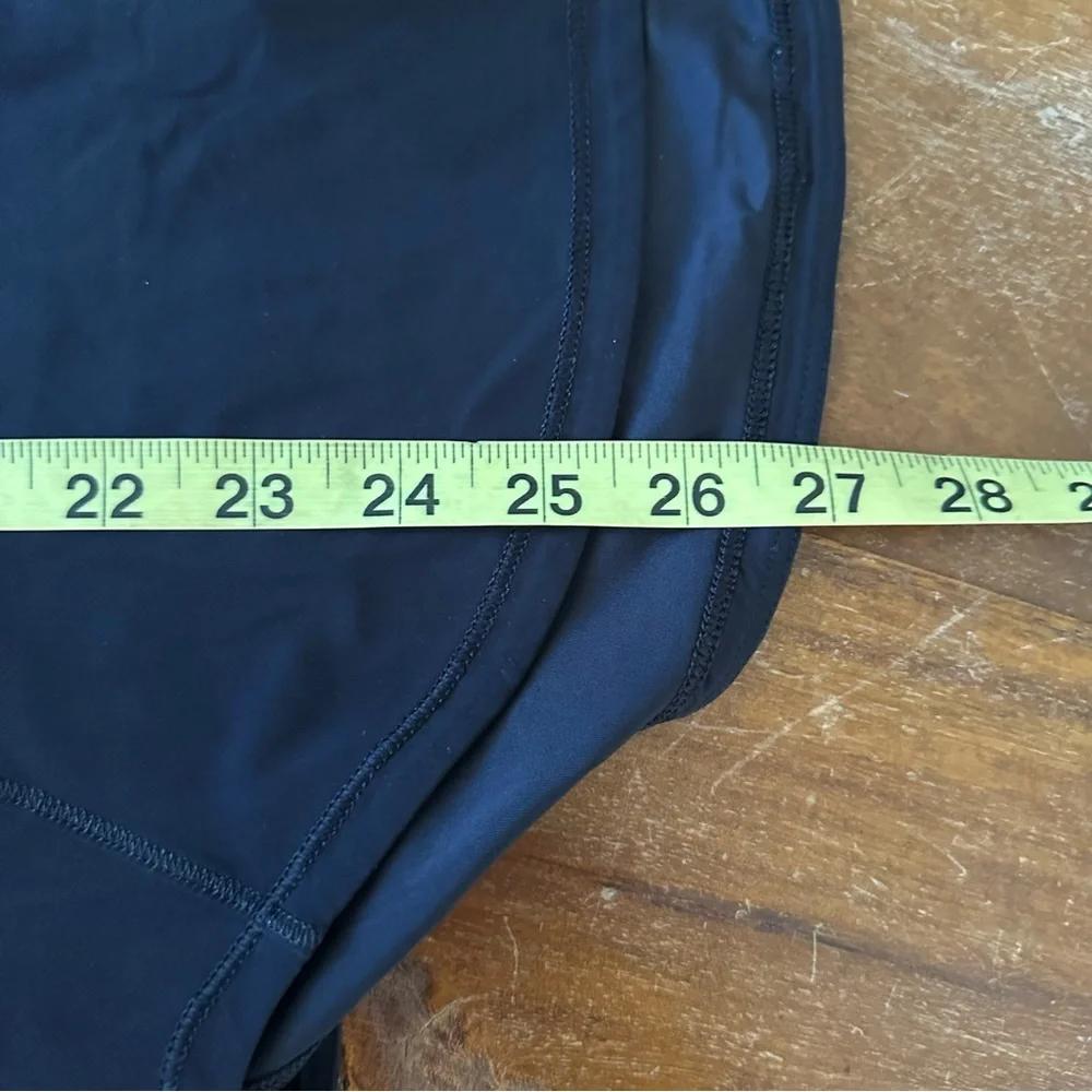 Lululemon Sculpt tank sheer detail black ladies size‎ 8?